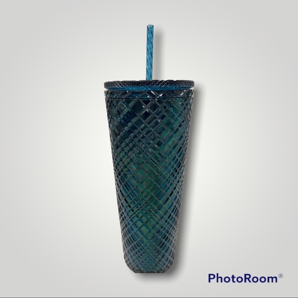 STARBUCKS HOLIDAY 2021 CHRISTMAS GREEN EMERALD TUMBLER 24oz VENTI 💚🎄 - Picture 2 of 3